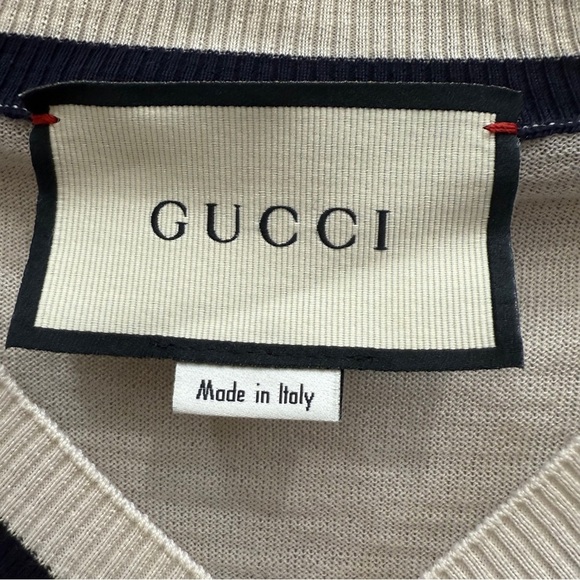 Gucci Tiger Sweater Size Small Argyle Off White Navy Red Authentic *small flaw* - Picture 9 of 9